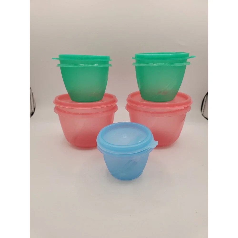 TUPPERWARE Bowled Over Set Of 5 - 3/4, 1, &‎ 2 3/8 Cup Spill Proof Pastel Bowls